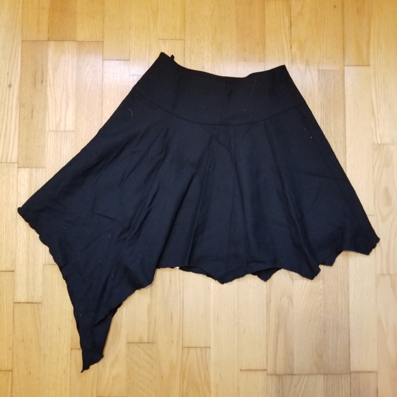 BPN Asymmetrical Batwing Zipper V-kei Lolita Skirt - Picture 4 of 4